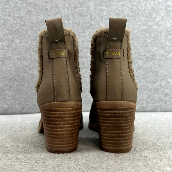 TOMS Everly Leather Chelsea Boot - Taupe Gray - Women size 6.5 *Barely Worn - Picture 8 of 10